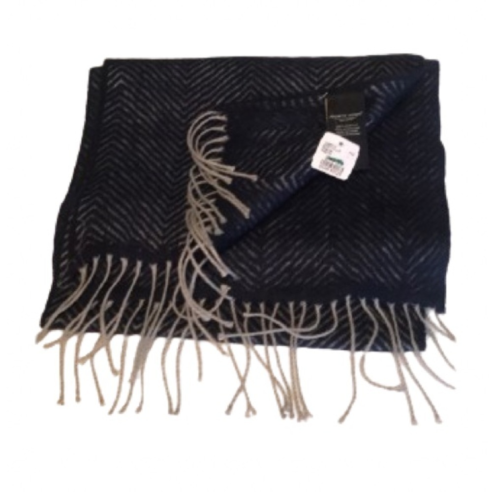 Men's Scarf New with Tags